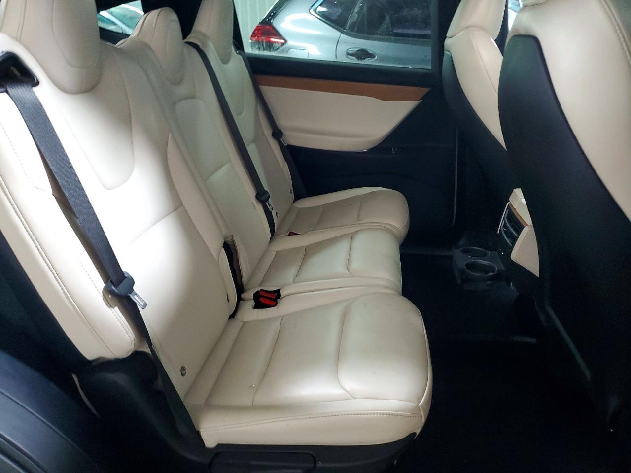 2020 Tesla Model x
