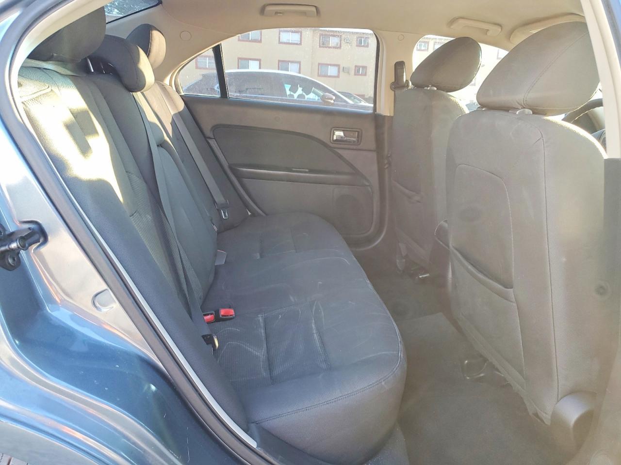 2012 Ford Fusion se