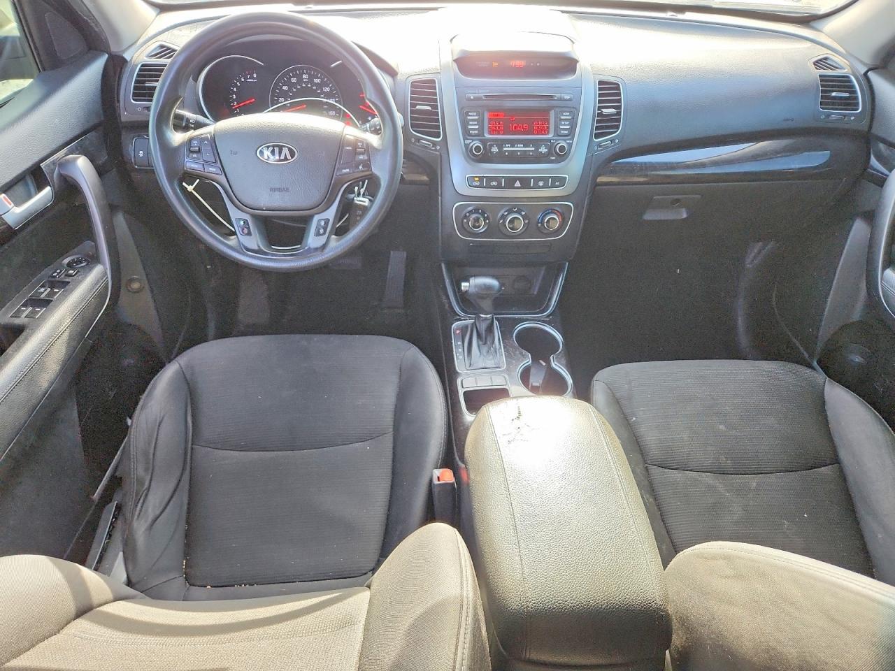 2015 KIA Sorento lx