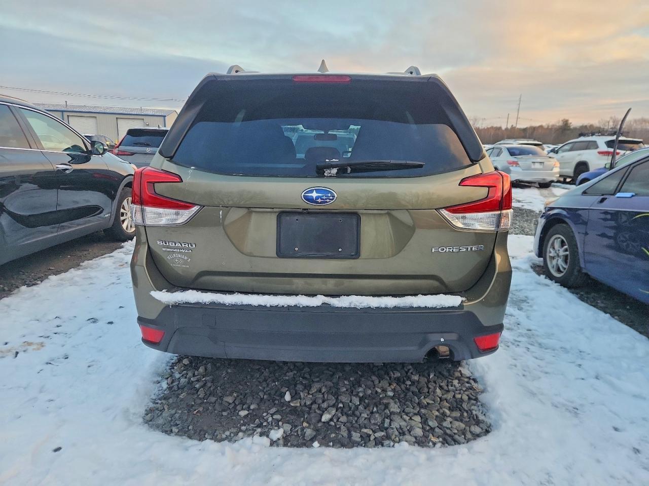2023 Subaru Forester Premium