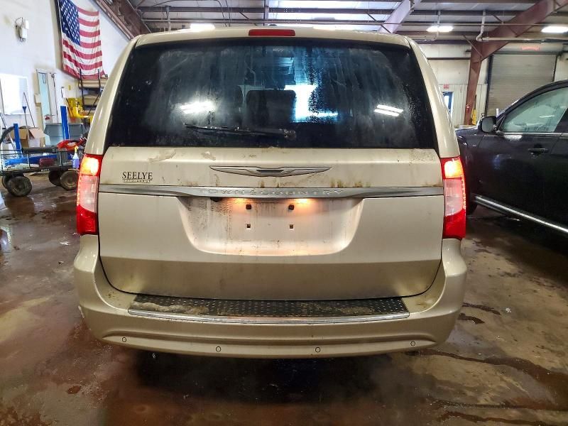 2014 Chrysler Town & Country Touring l
