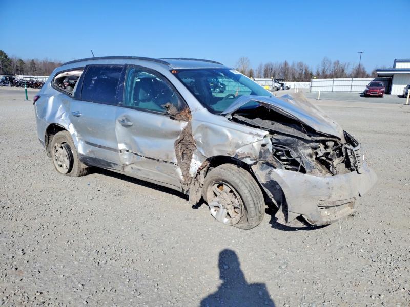 2017 Chevrolet Traverse ls