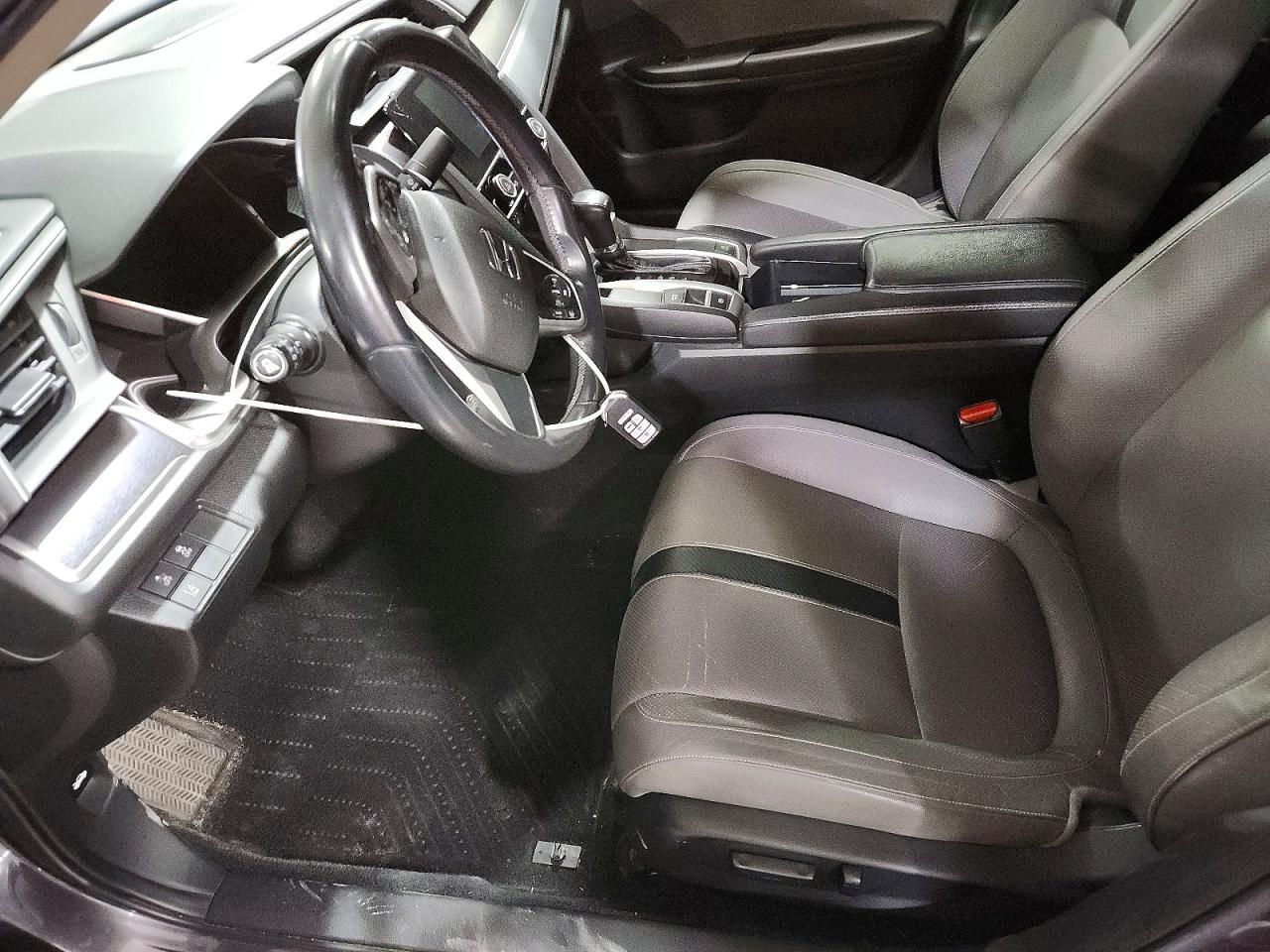 2018 Honda Civic Touring