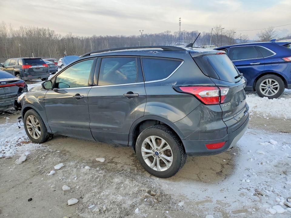 2018 Ford Escape sel