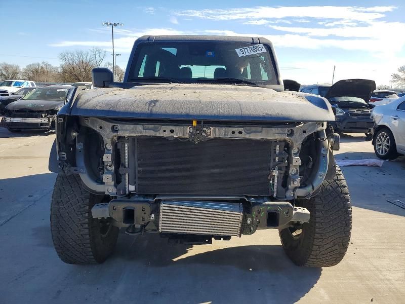 2021 Ford Bronco Base