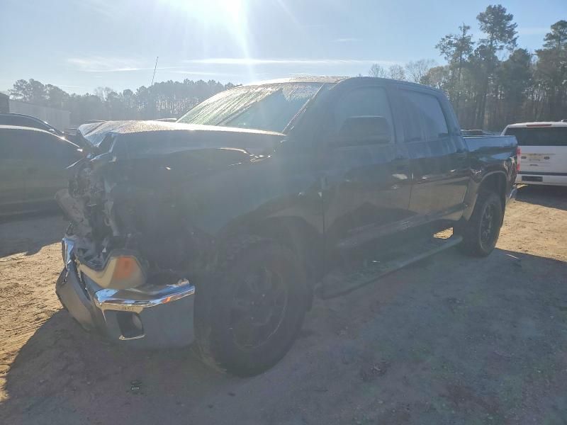 2016 Toyota Tundra Crewmax SR5