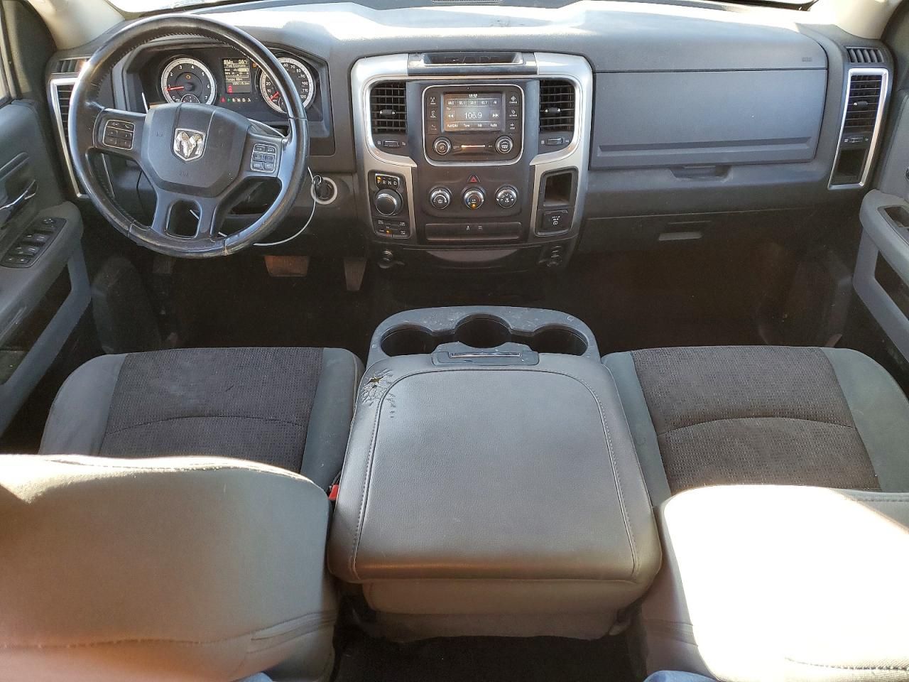 2014 Dodge Ram 1500 slt