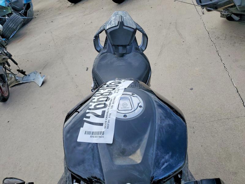 2025 Cf Moto 675SS