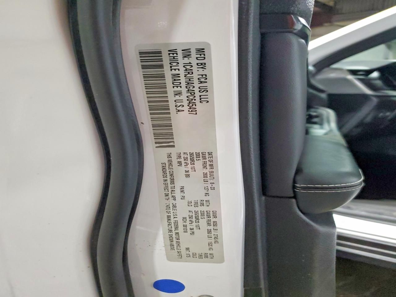 2023 Jeep Grand Cherokee Laredo