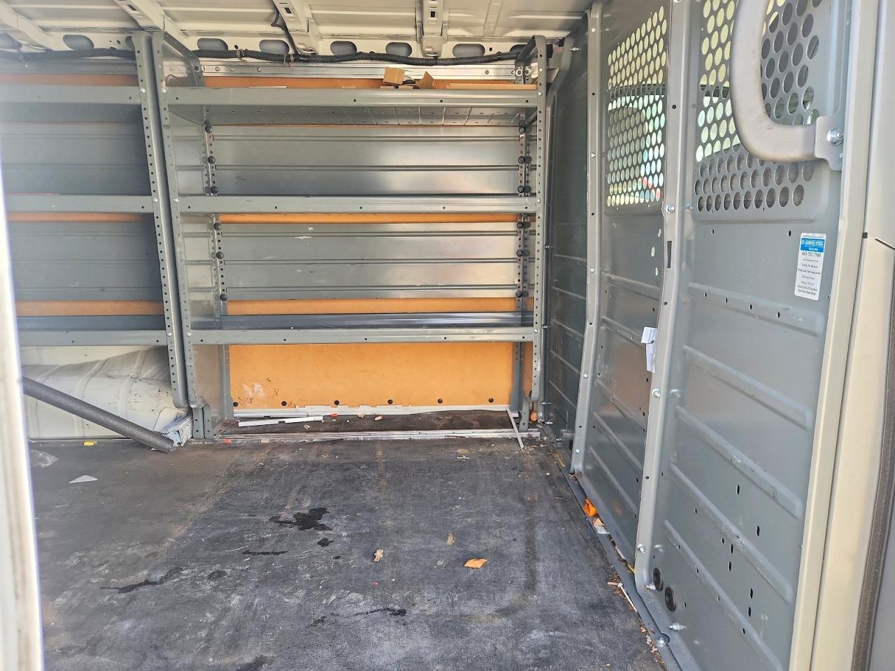 2017 Nissan NV 3500 HD SL