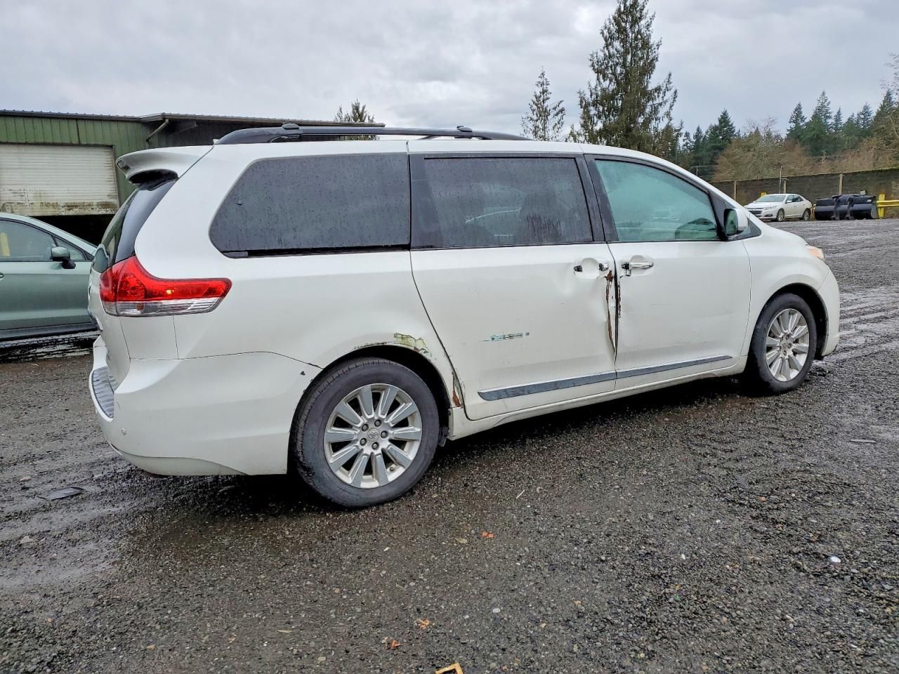 2011 Toyota Sienna xle