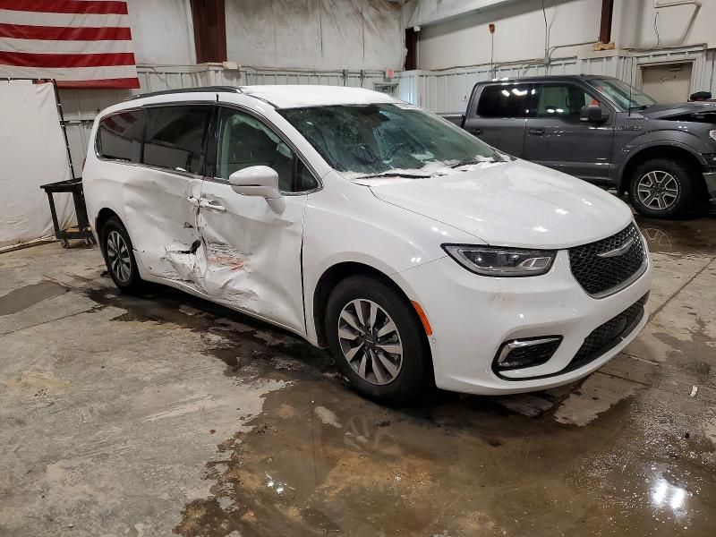 2021 Chrysler Pacifica Hybrid Touring l
