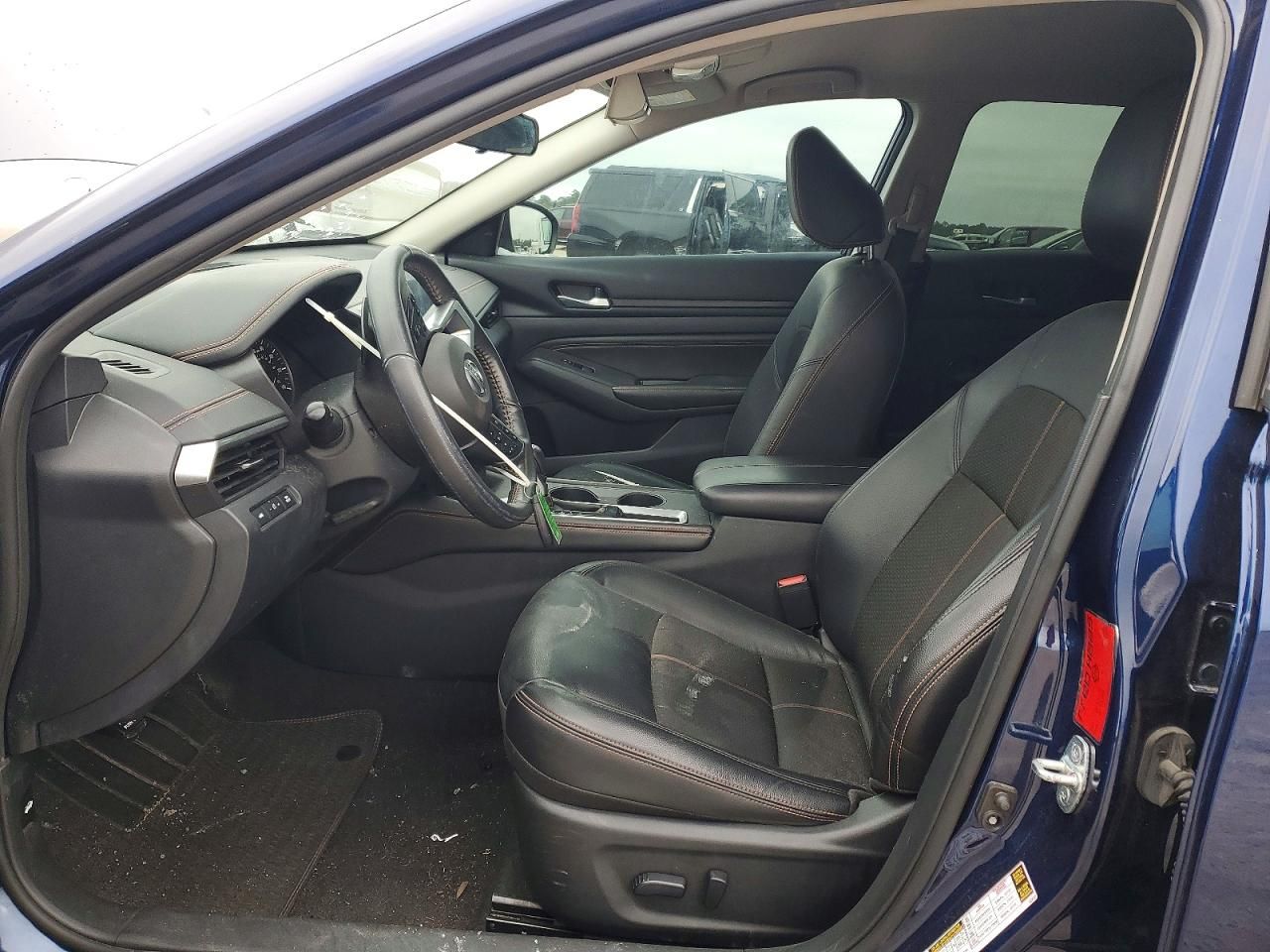 2022 Nissan Altima sr