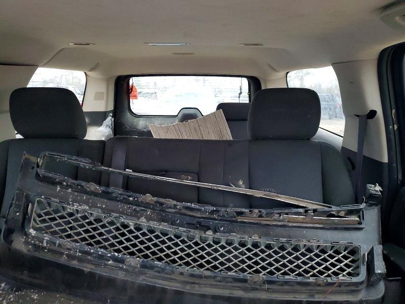 2012 Chevrolet Suburban C1500 ls