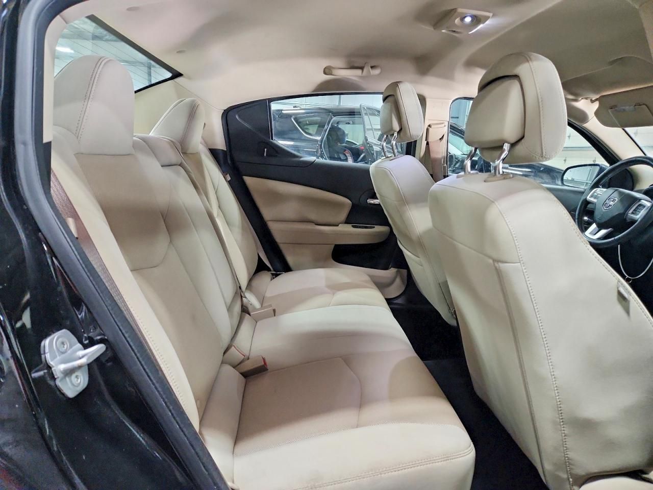 2012 Dodge Avenger sxt