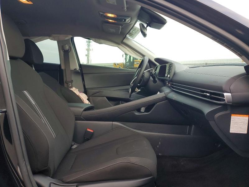 2025 Hyundai Elantra Blue