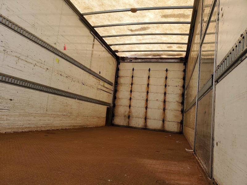 2016 Freightliner Business Class M2 box Truck