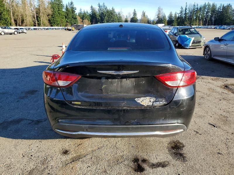 2015 Chrysler 200 Limited