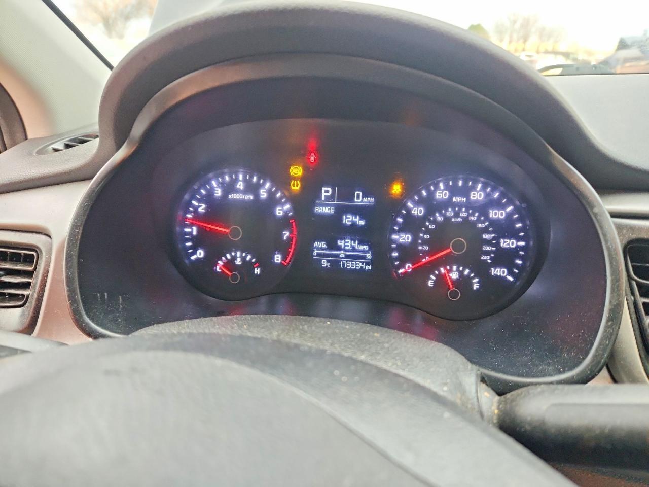 2020 KIA Rio lx
