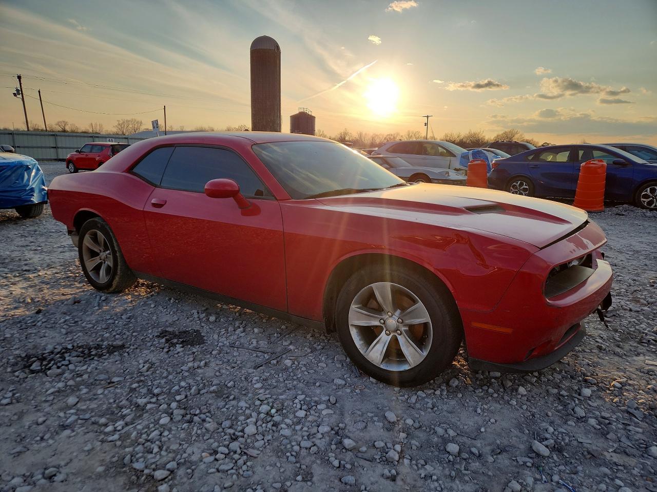 2016 Dodge Challenger sxt