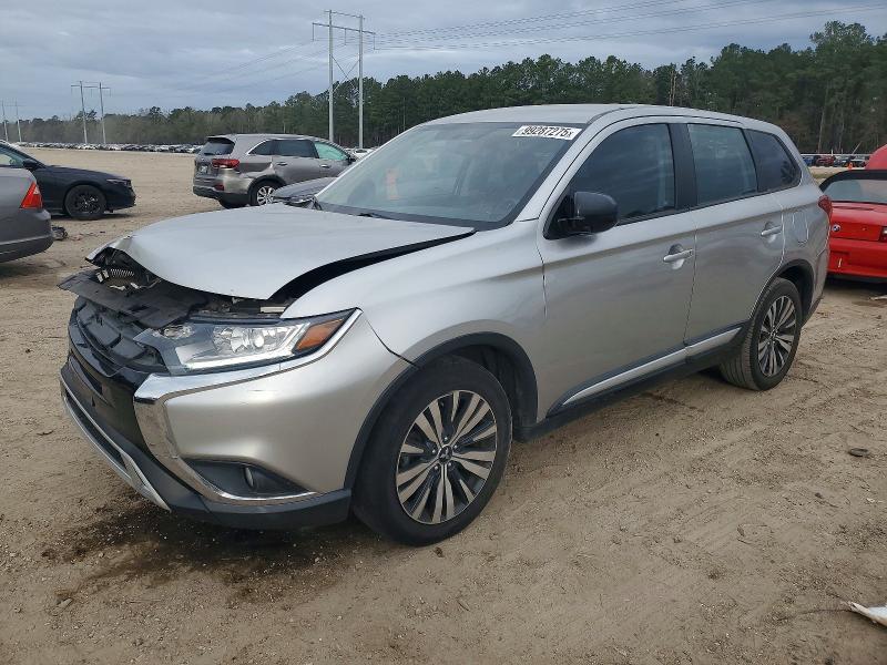 2019 Mitsubishi Outlander es