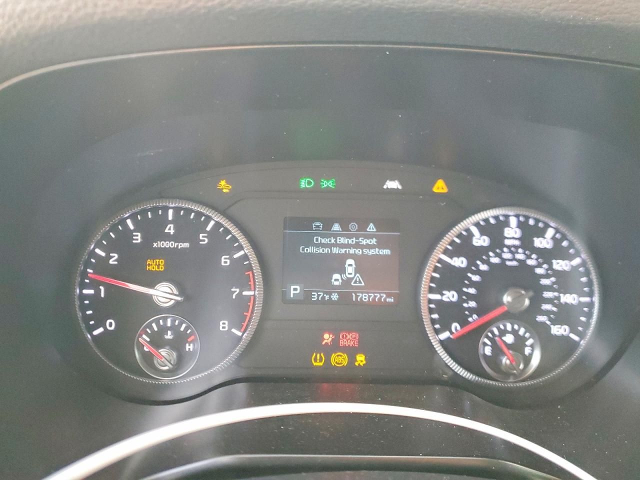 2020 KIA Telluride lx