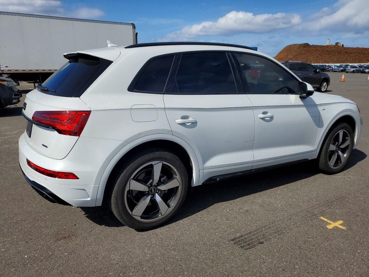 2022 Audi Q5 Premium Plus 45