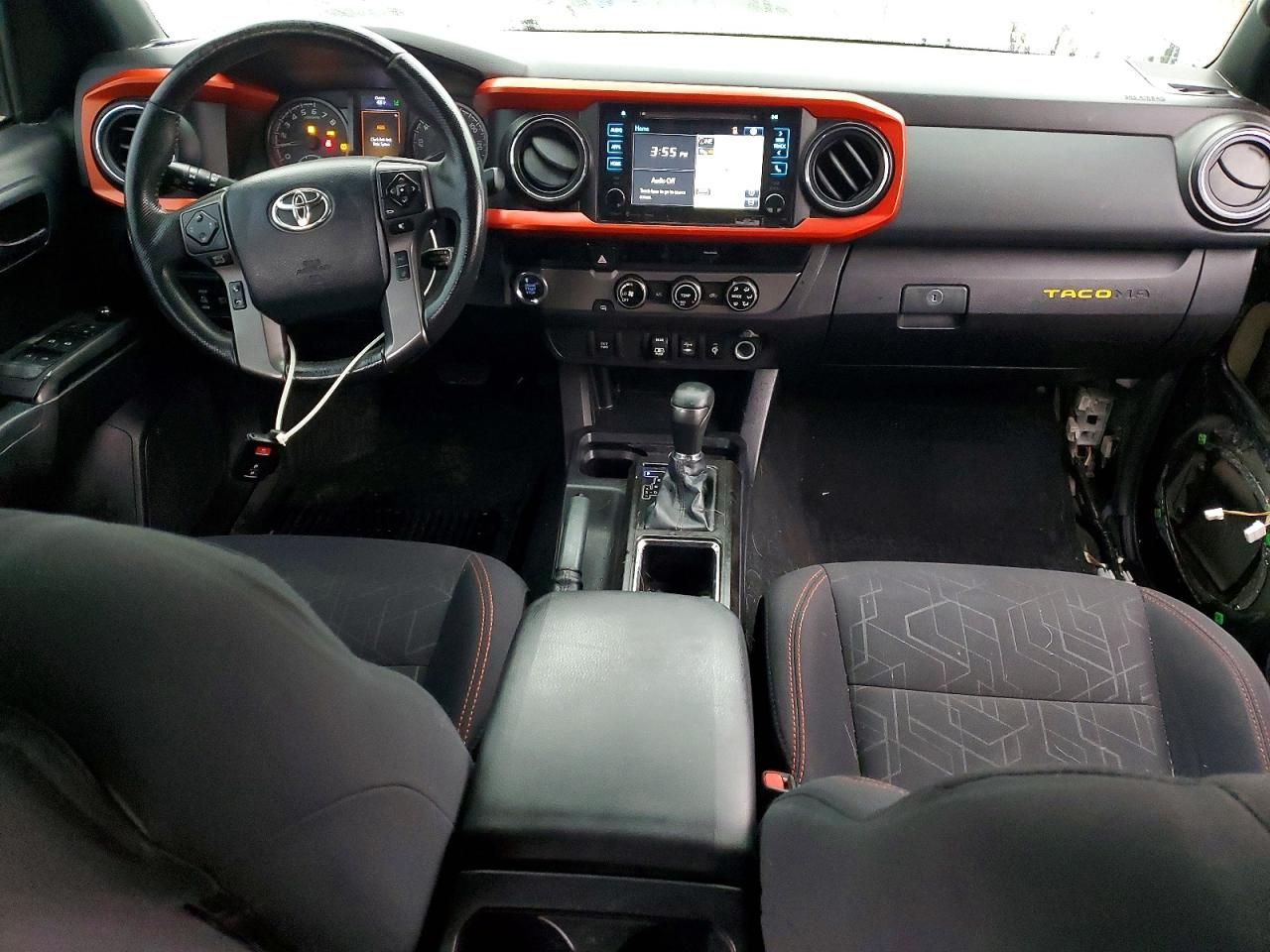 2018 Toyota Tacoma Double cab
