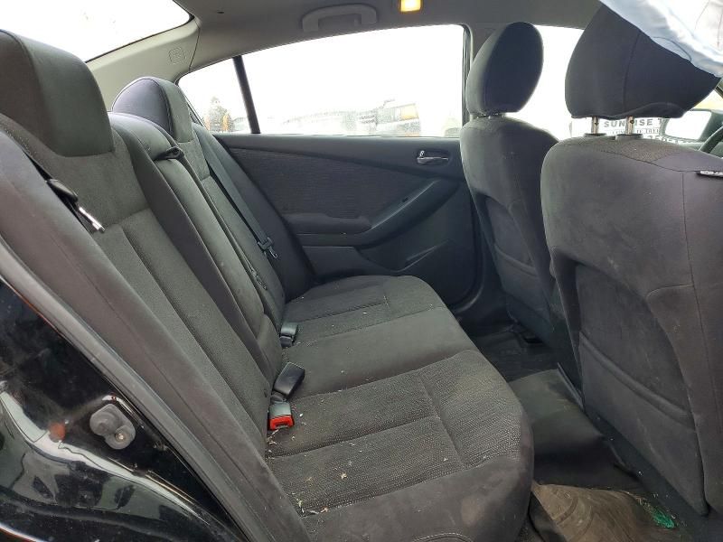 2010 Nissan Altima sr