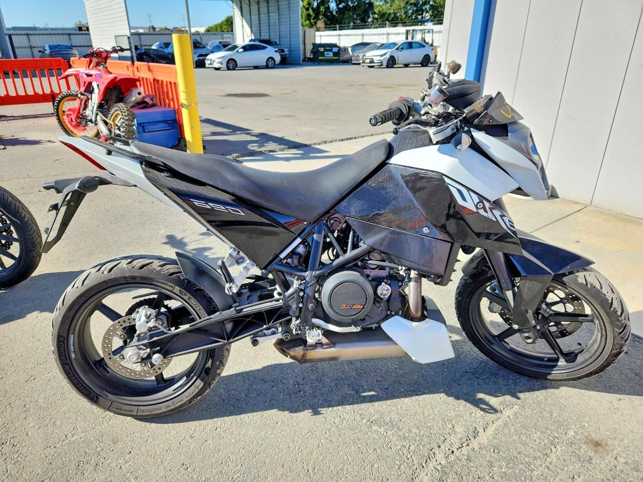 2009 KTM 690 Duke