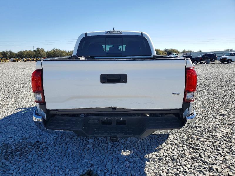 2018 Toyota Tacoma Double cab