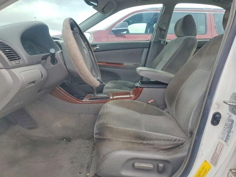 2002 Toyota Camry le
