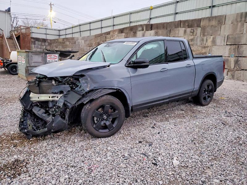 2025 Honda Ridgeline Black Edition