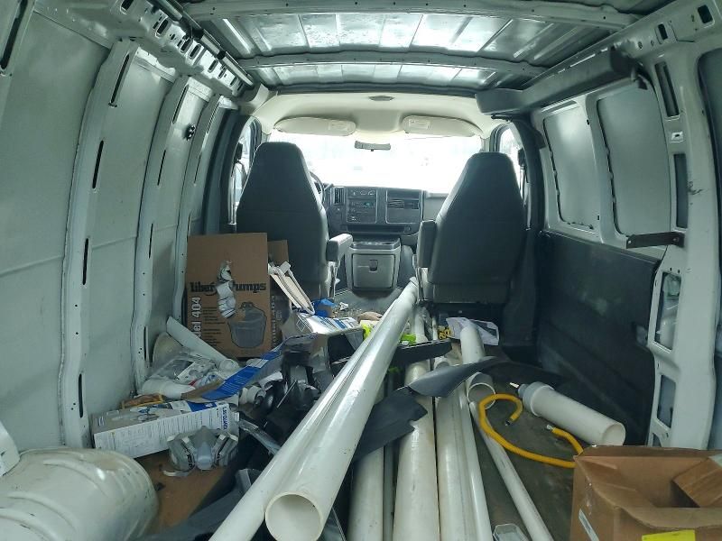 2006 Chevrolet Express G2500 Delivery Van