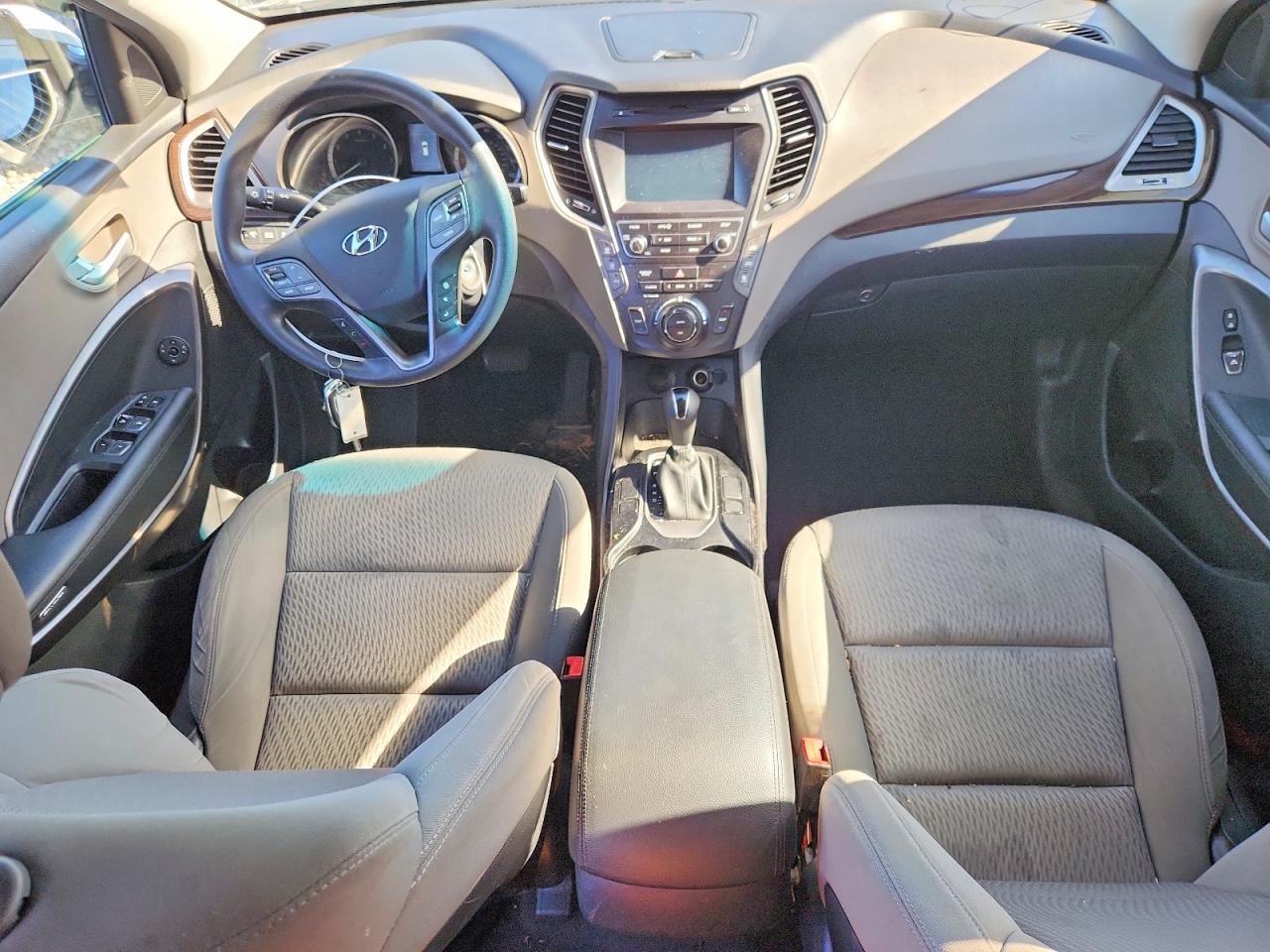 2017 Hyundai Santa fe se