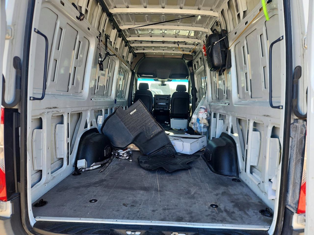 2021 Mercedes-Benz Sprinter 2500