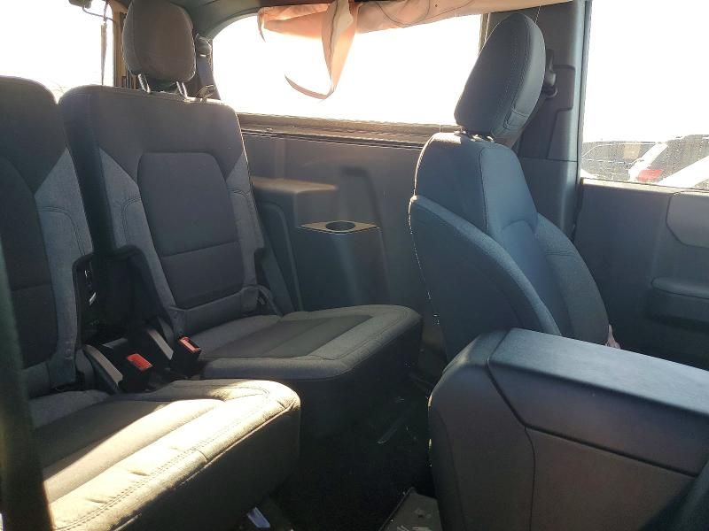 2021 Ford Bronco Base