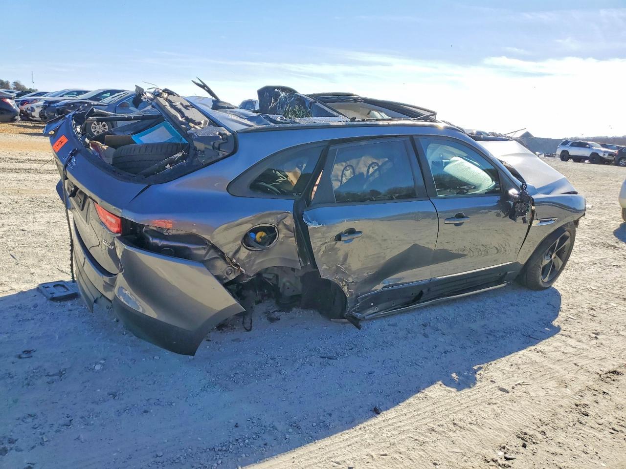 2018 Jaguar F-pace Premium