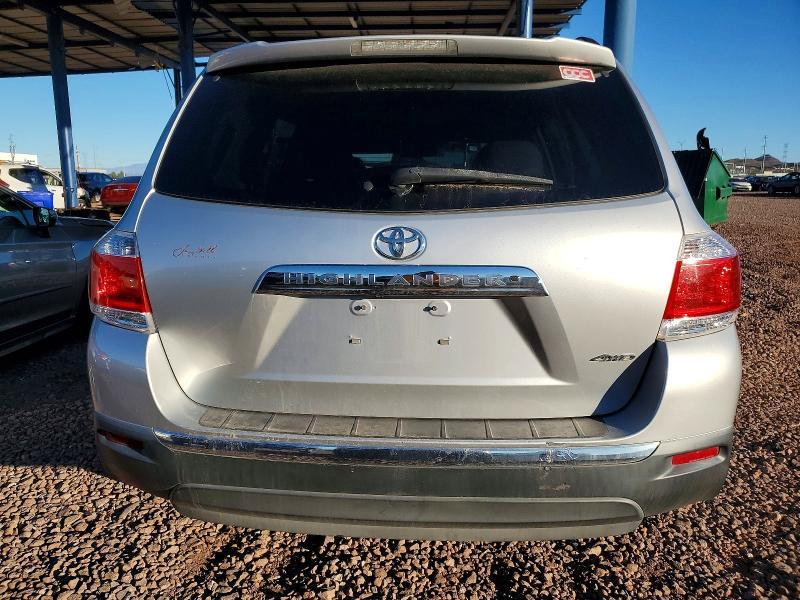 2011 Toyota Highlander Base