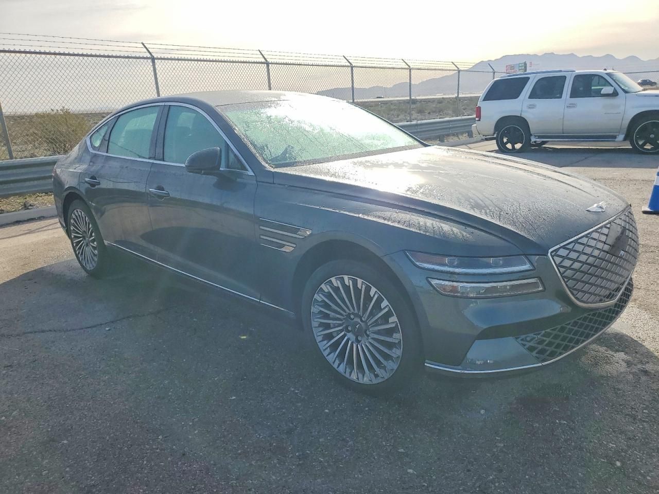 2023 Genesis G80