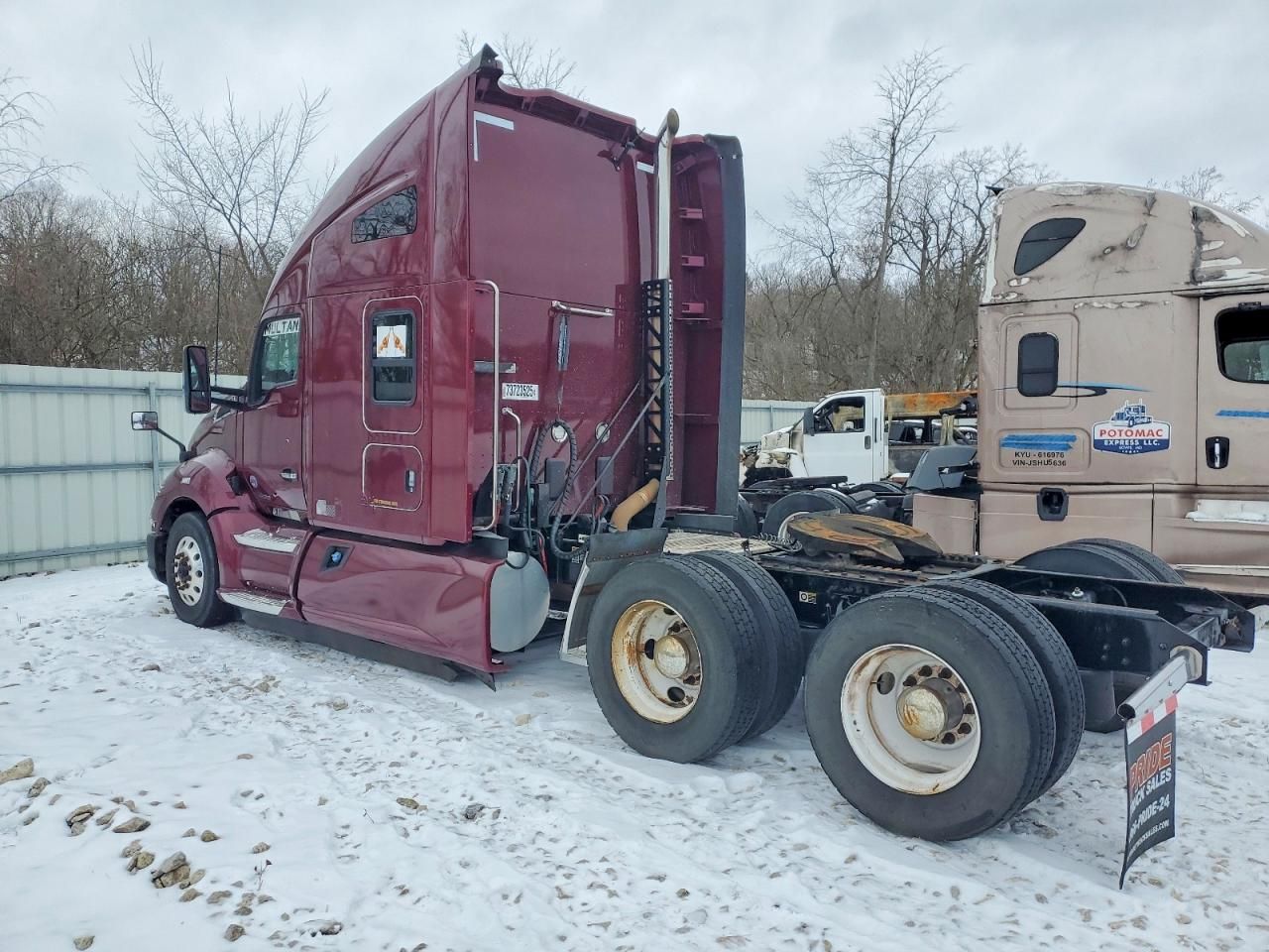 2022 Kenworth T680 Semi Truck