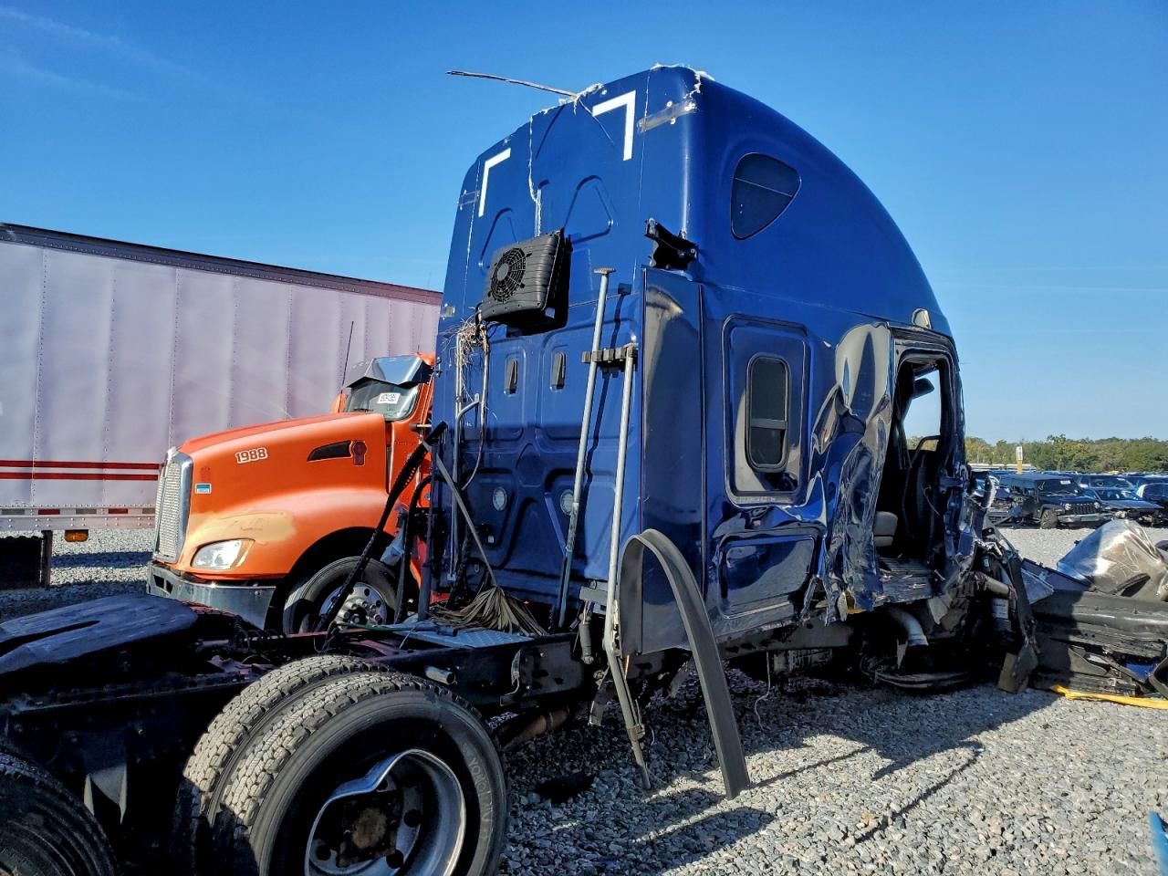 2022 Freightliner Cascadia 126 Semi Truck