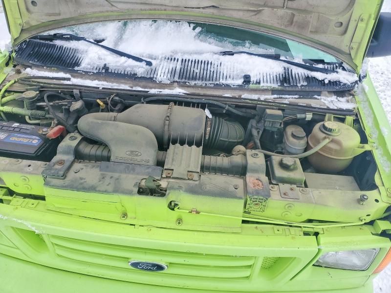 2005 Ford Econoline E250 Van