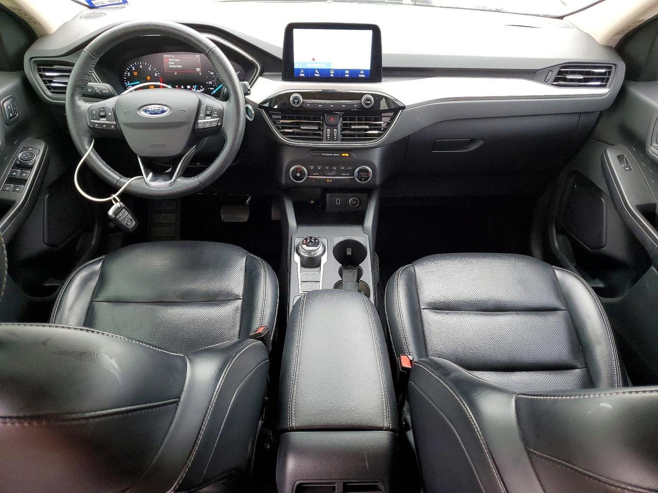 2020 Ford Escape sel