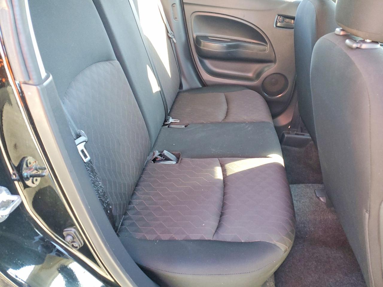 2021 Mitsubishi Mirage es