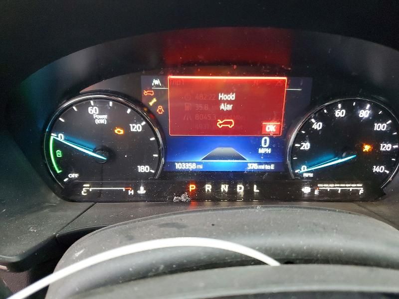 2022 Ford Escape sel