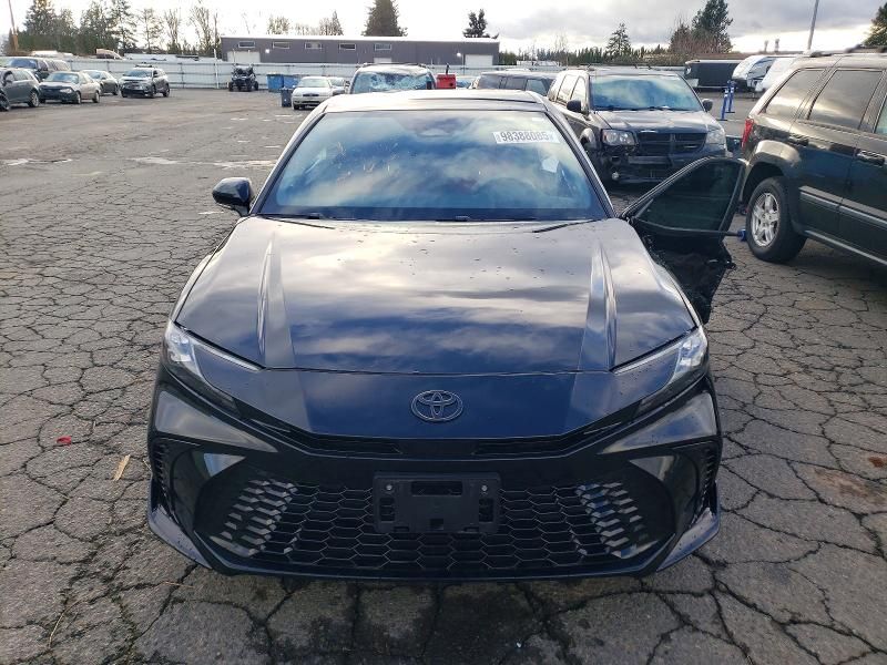 2025 Toyota Camry xse