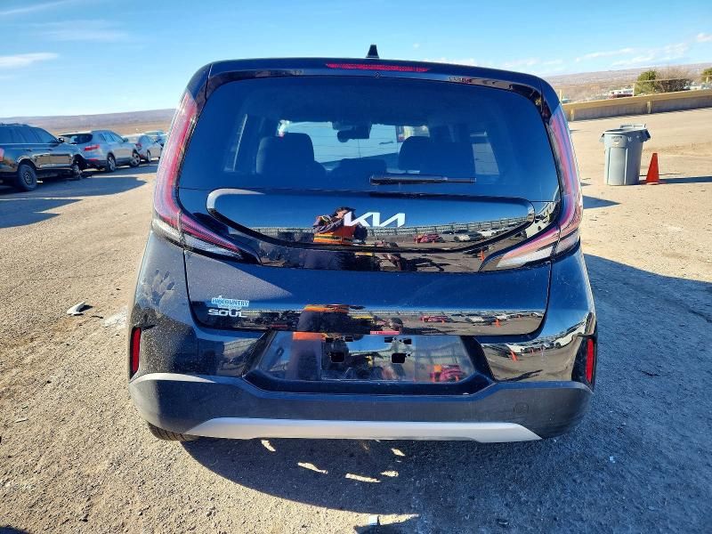 2025 KIA Soul lx