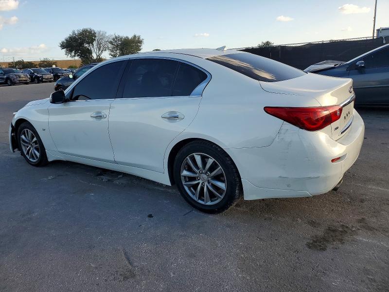2015 Infiniti Q50 Base