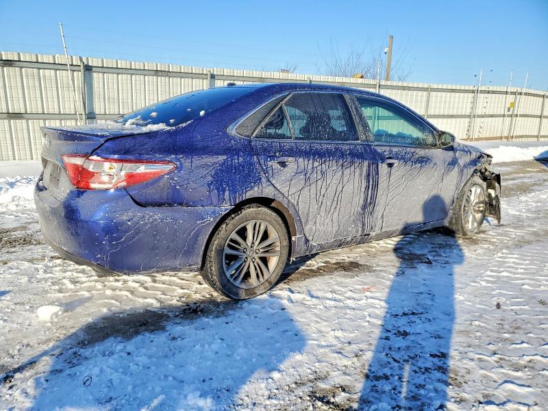 2015 Toyota Camry le